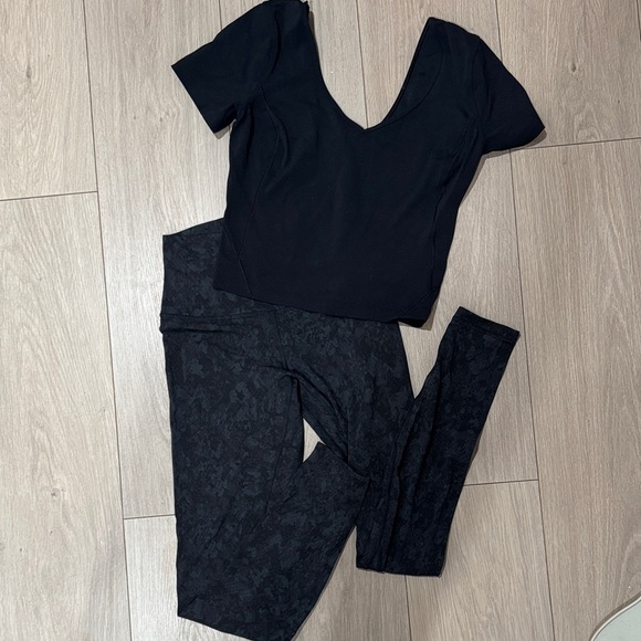 lululemon athletica Other - Lululemon Set Size 6